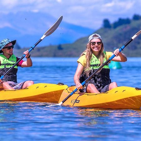 Bed and Breakfast Tongariro Adventures Kuratau Екстер'єр фото