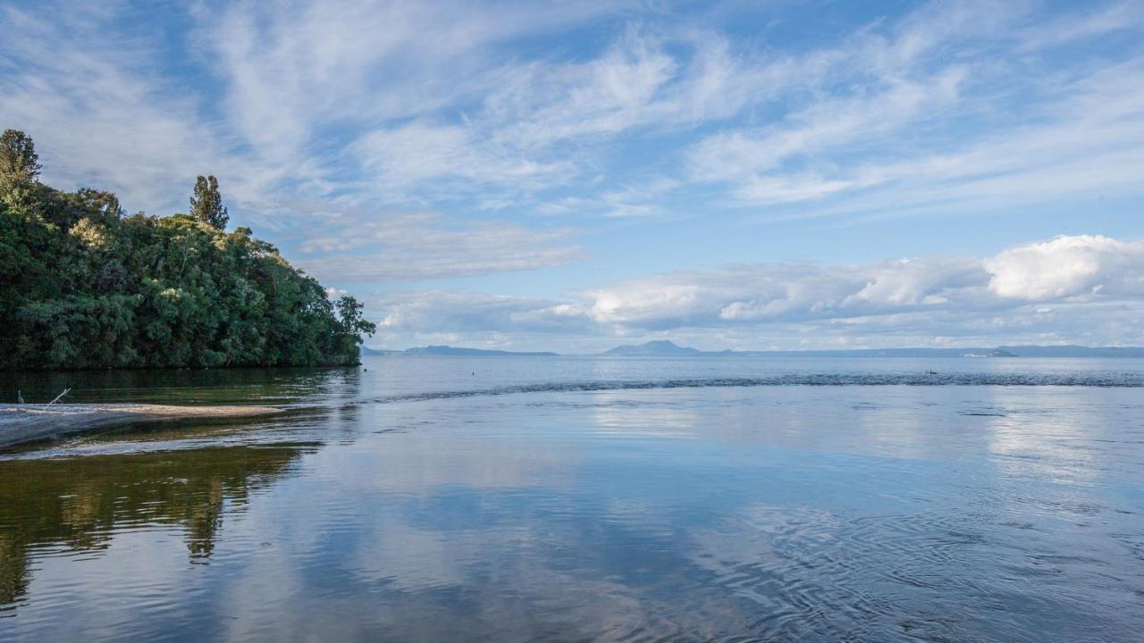 Bed and Breakfast Tongariro Adventures Kuratau Екстер'єр фото